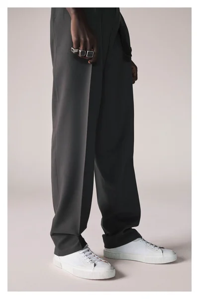 Look 18
